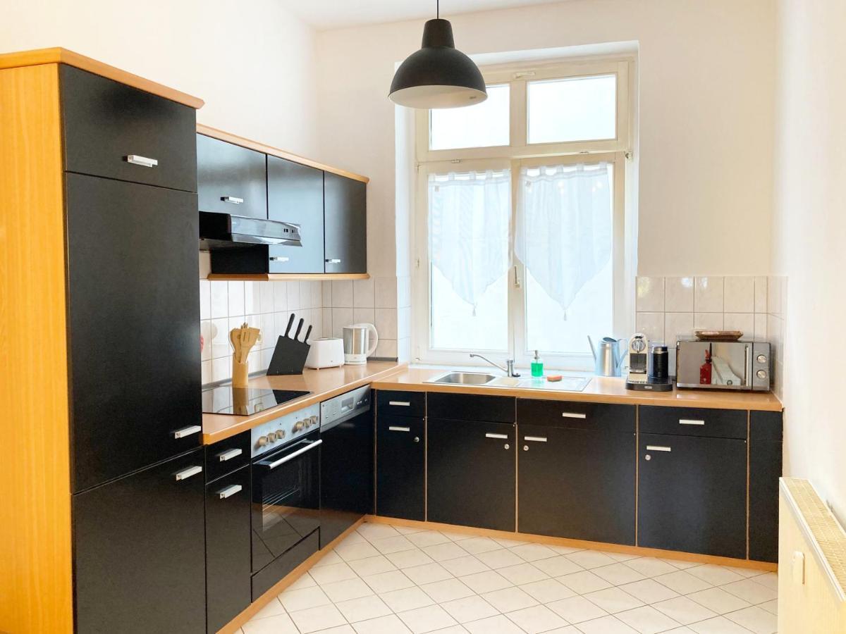 2 Zimmer Ferienwohnung In Zentraler Lage Inkl Wlan & Netflix Leipzig Buitenkant foto